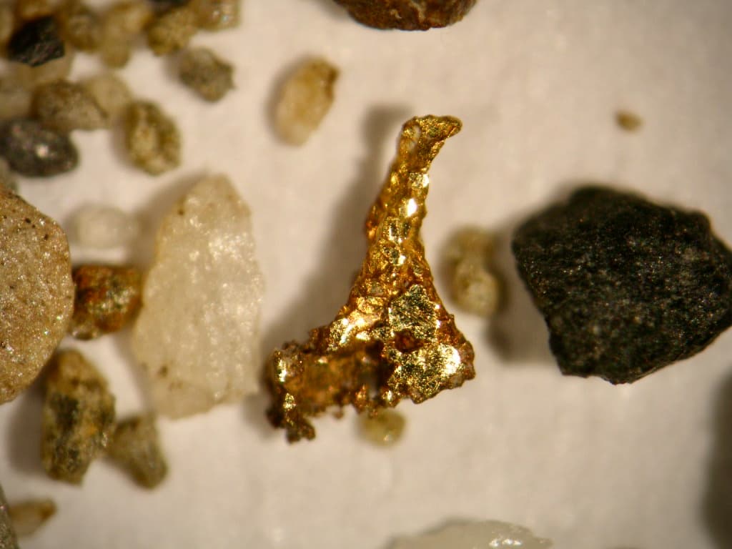 Historická těžba zlata a dalších kovů v Mariánském Údolí